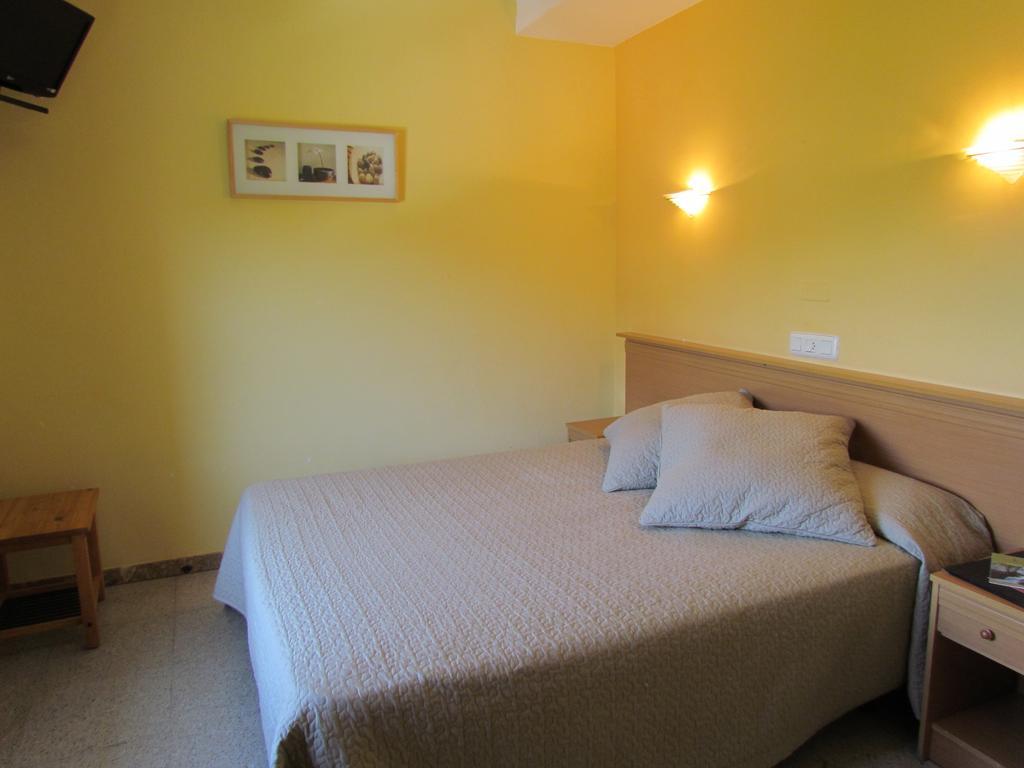 Hostal Las Rumbas Nuévalos Quarto foto