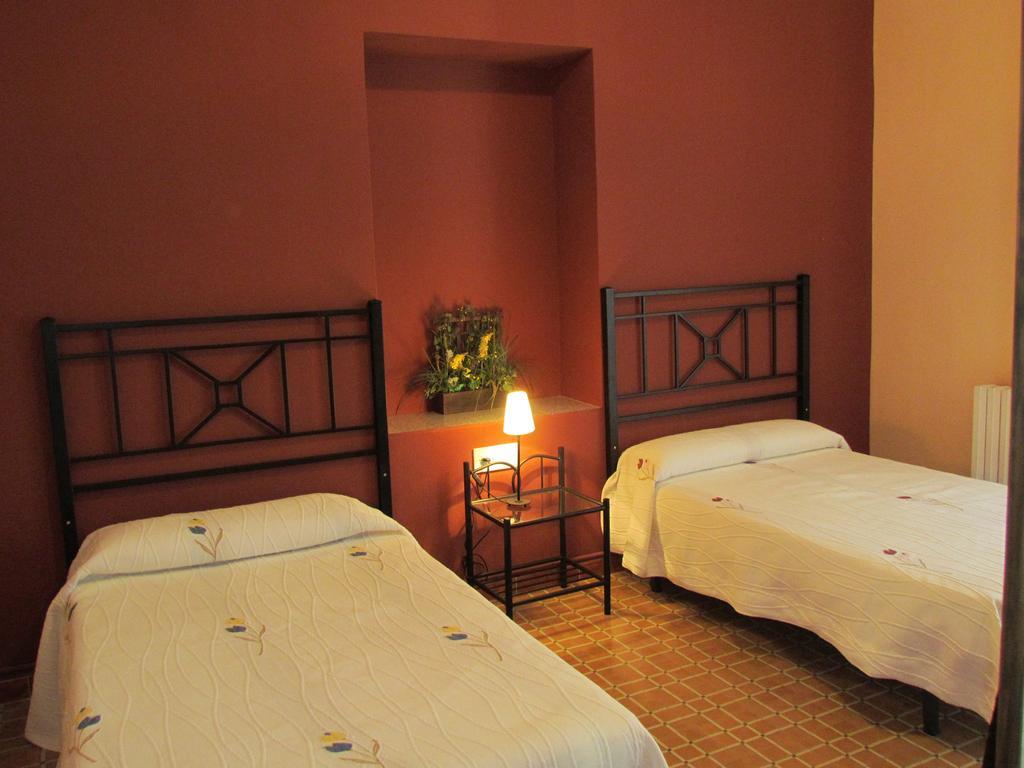 Hostal Las Rumbas Nuévalos Quarto foto