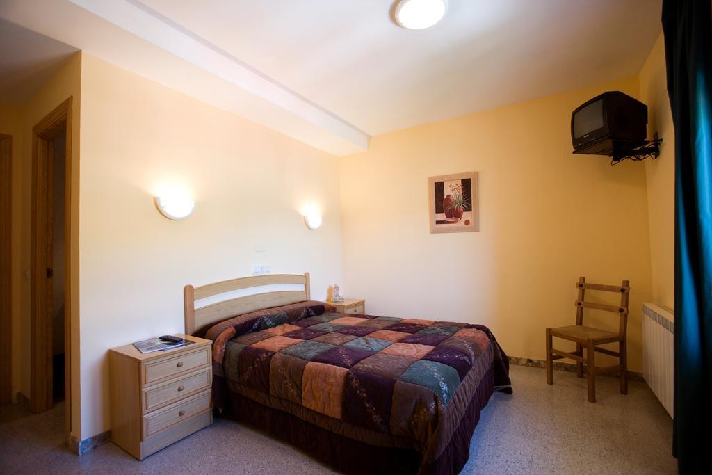 Hostal Las Rumbas Nuévalos Quarto foto